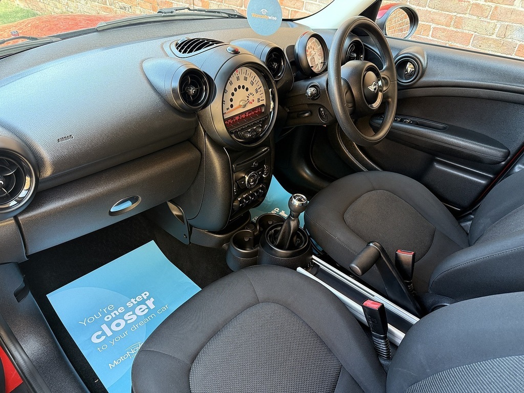 Mini Countryman Cooper Red #3