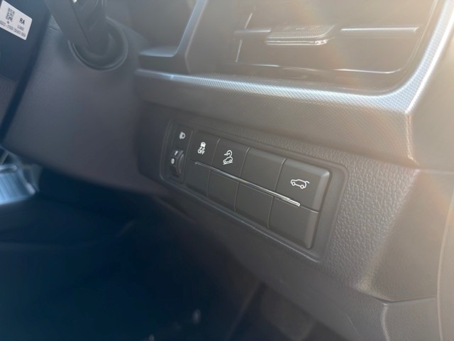 SsangYong Rexton 2.2D K50 Commercial Panel Van 4Wd Euro 6 Black #12