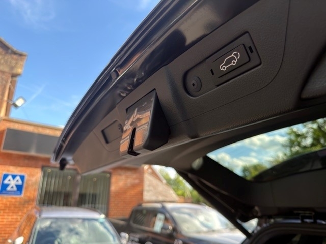 SsangYong Rexton 2.2D K50 Commercial Panel Van 4Wd Euro 6 Black #8