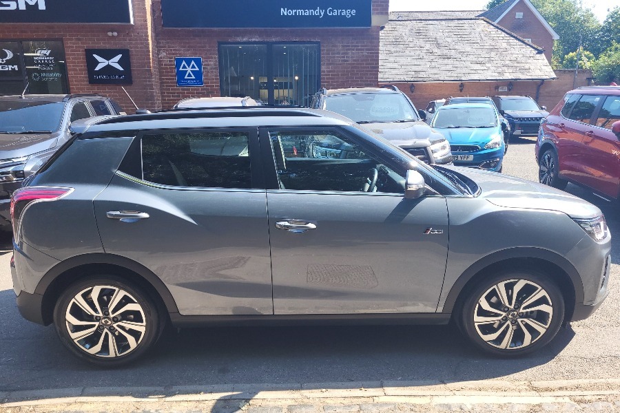 SsangYong Tivoli Suv 1.5P Ultimate Suv Euro 6 Grey #6