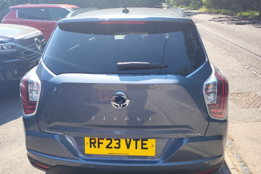 SsangYong Tivoli Suv 1.5P Ultimate Suv Euro 6 Grey #4