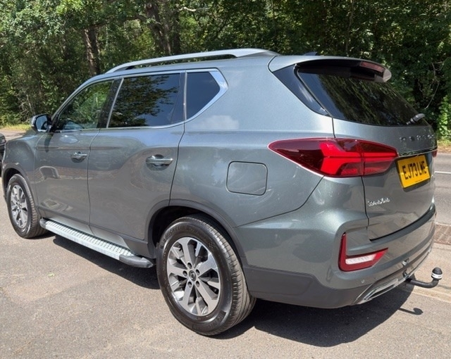 SsangYong Rexton 2.2 Ultimate Plus Black #5