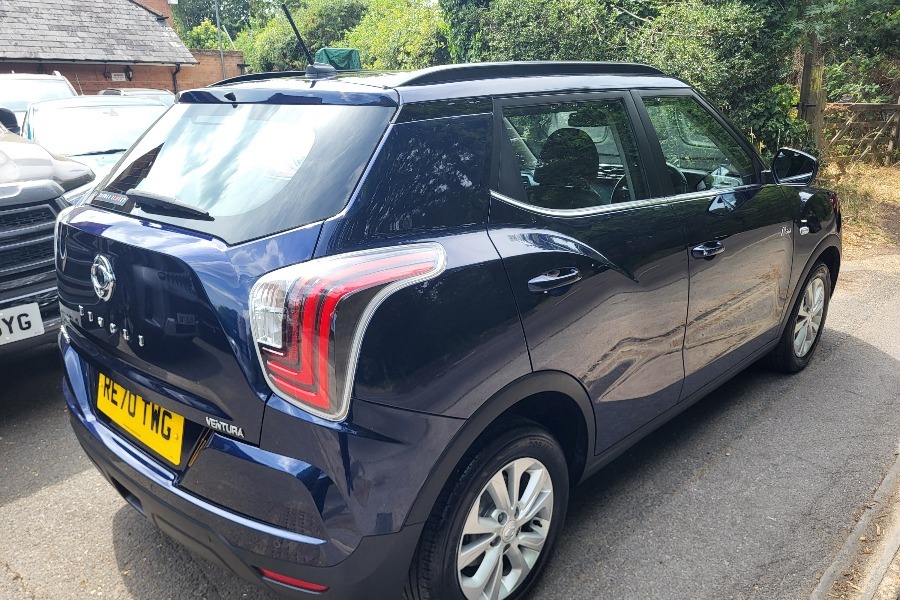 SsangYong Tivoli Ssangyong Tivoli 1.2 Ventura ... Blue #5