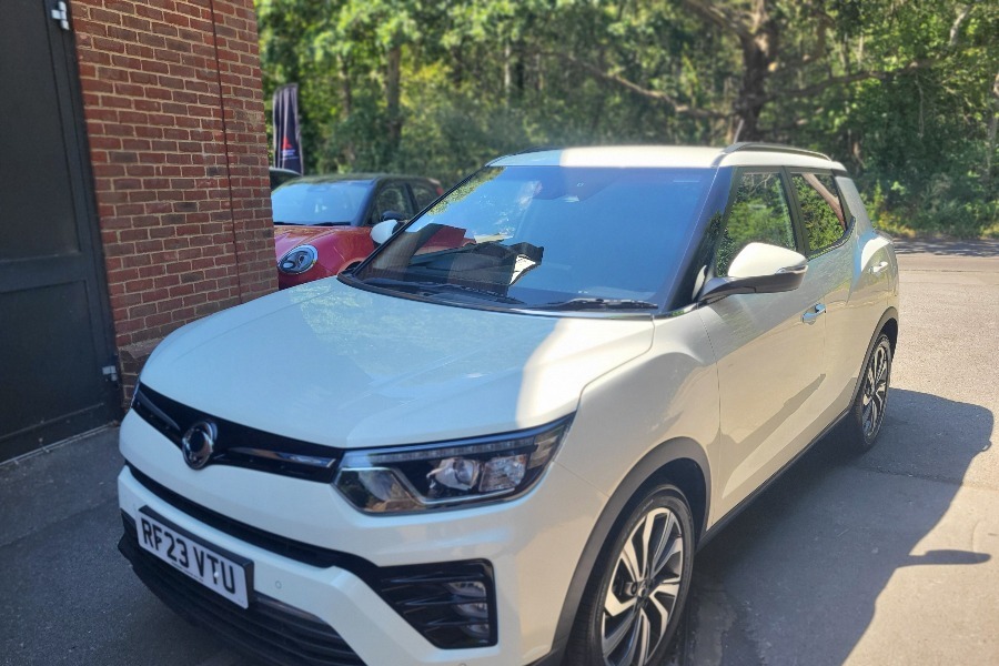 SsangYong Tivoli Ssangyong Tivoli 1.5 Ultimate Suv Au... White