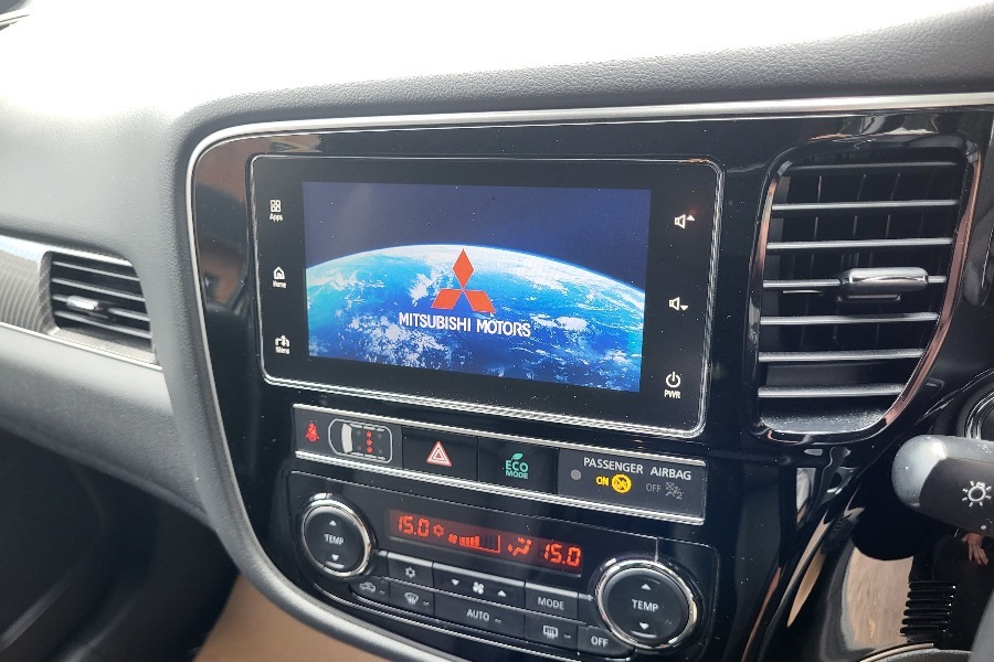 Mitsubishi Outlander Outlander 4H Phev Cvt Black #15