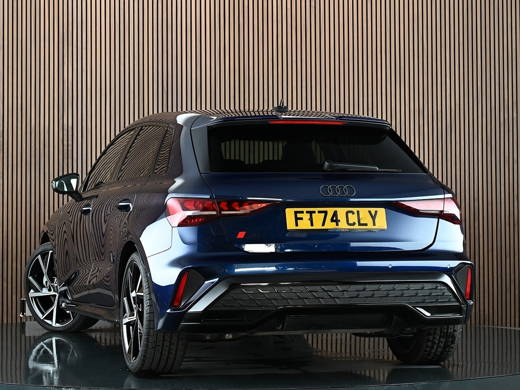 Audi A3 1.5 Tfsi 35 Black Edition Sportback S T FT74CLY Blue #2