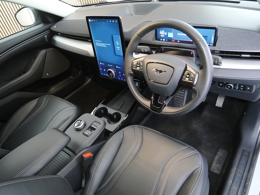 Ford Mustang Mach-E Standard Range 70Kwh Suv 2 White #2