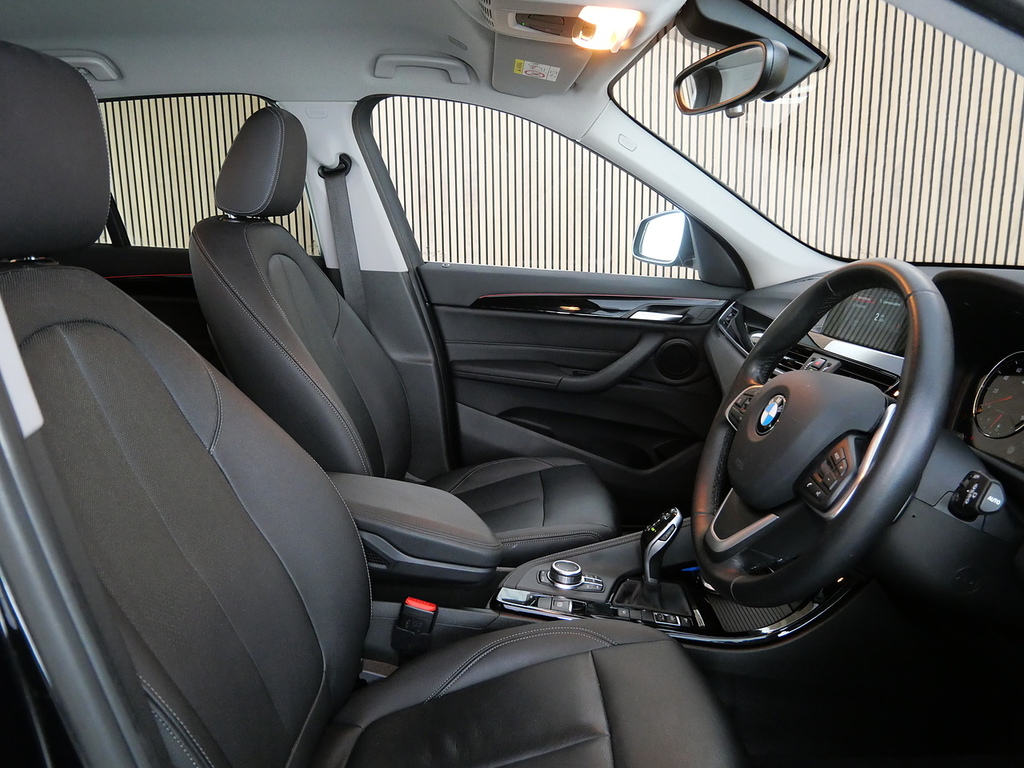 BMW X1 2020 2.0 20I Xline Suv Dct Sdrive Euro Black #24