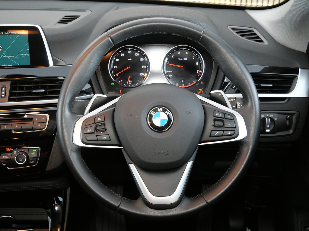 BMW X1 2020 2.0 20I Xline Suv Dct Sdrive Euro Black #21