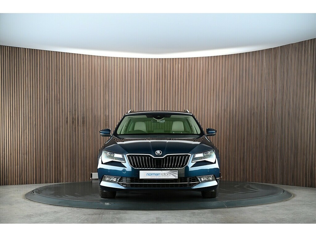 Skoda Superb 2.0 Tsi Laurin Klement Estate Dsg 4Wd Blue #5