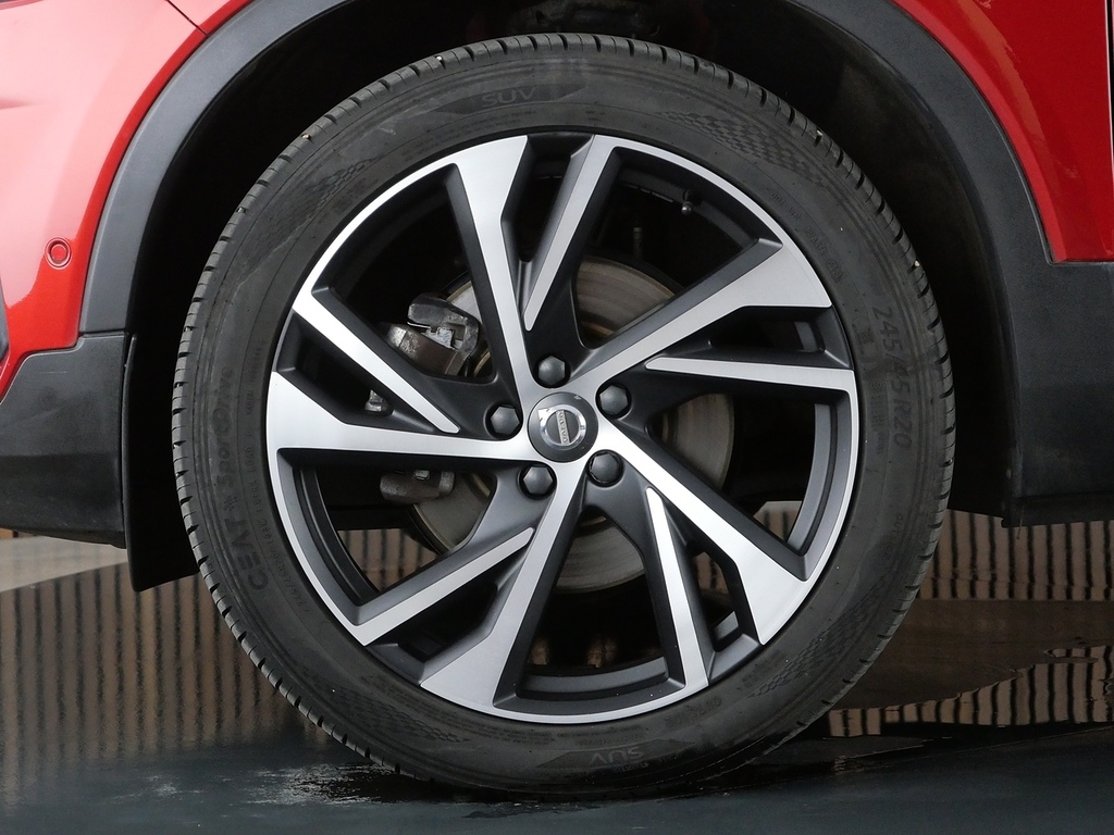 Volvo XC40 2.0 T5 R Design Pro Awd Geartronic Estate Red #33