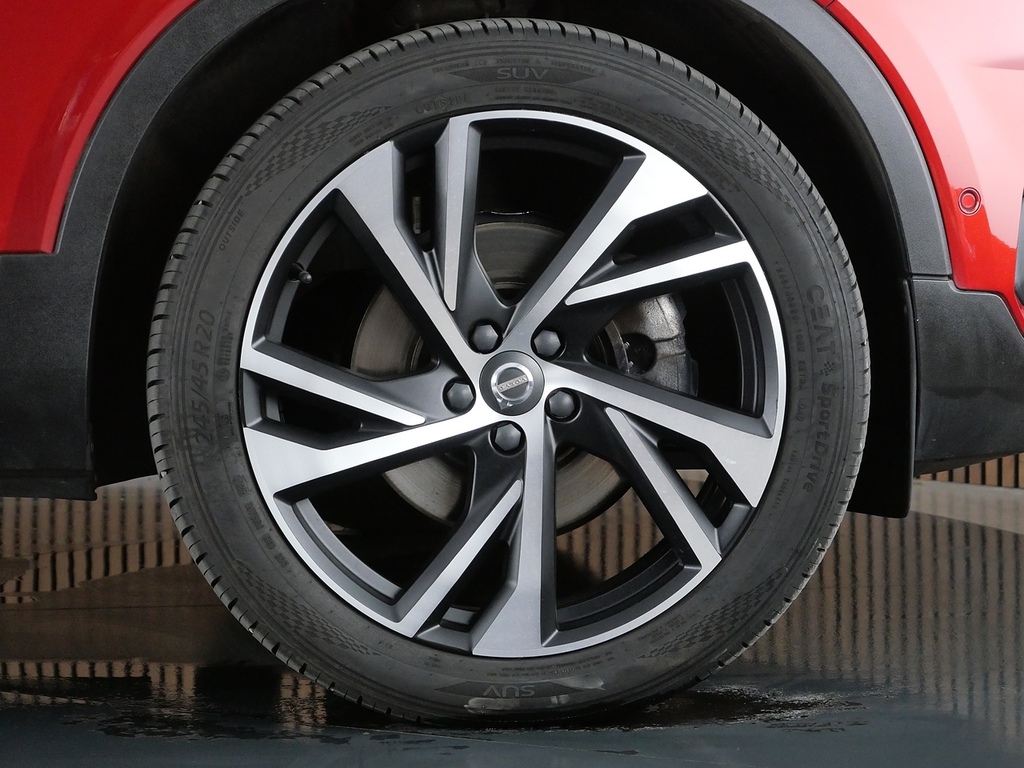 Volvo XC40 2.0 T5 R Design Pro Awd Geartronic Estate Red #36