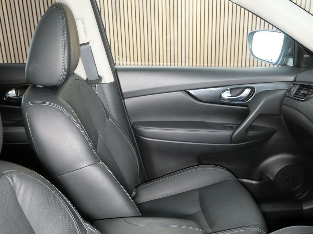 Nissan X-Trail 1.3 Dig-t 158 N-design 7 Seat Dct White #26