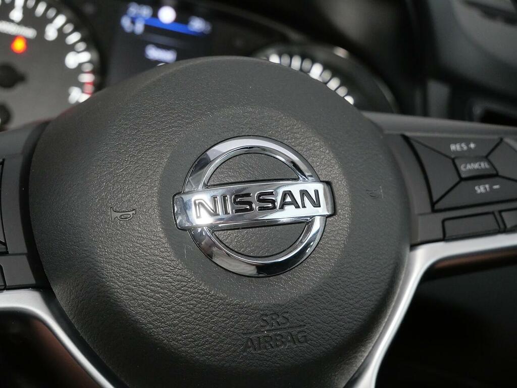 Nissan X-Trail 1.3 Dig-t 158 N-design 7 Seat Dct White #33
