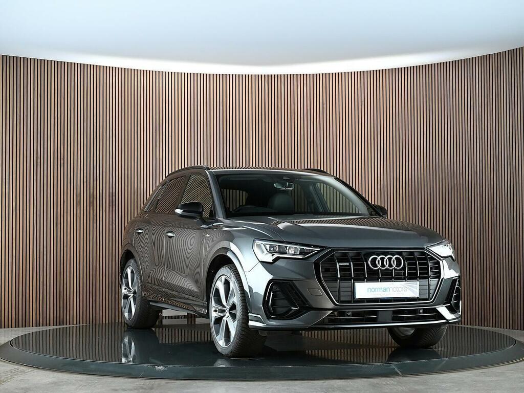 Audi Q3 2.0 Tfsi 40 Black Edition Suv S Tronic Grey #4