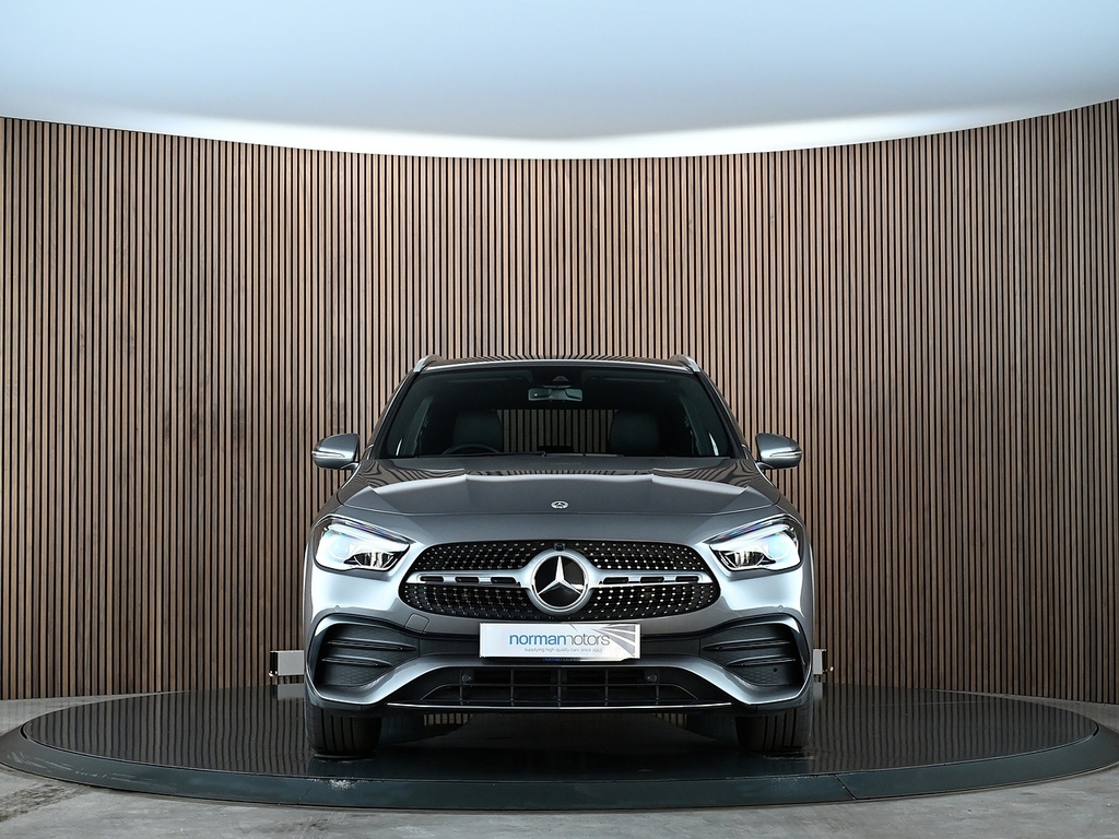 Mercedes-Benz GLA Class 1.3 Gla200 Amg Line Premium Suv 7G-dc Grey #5