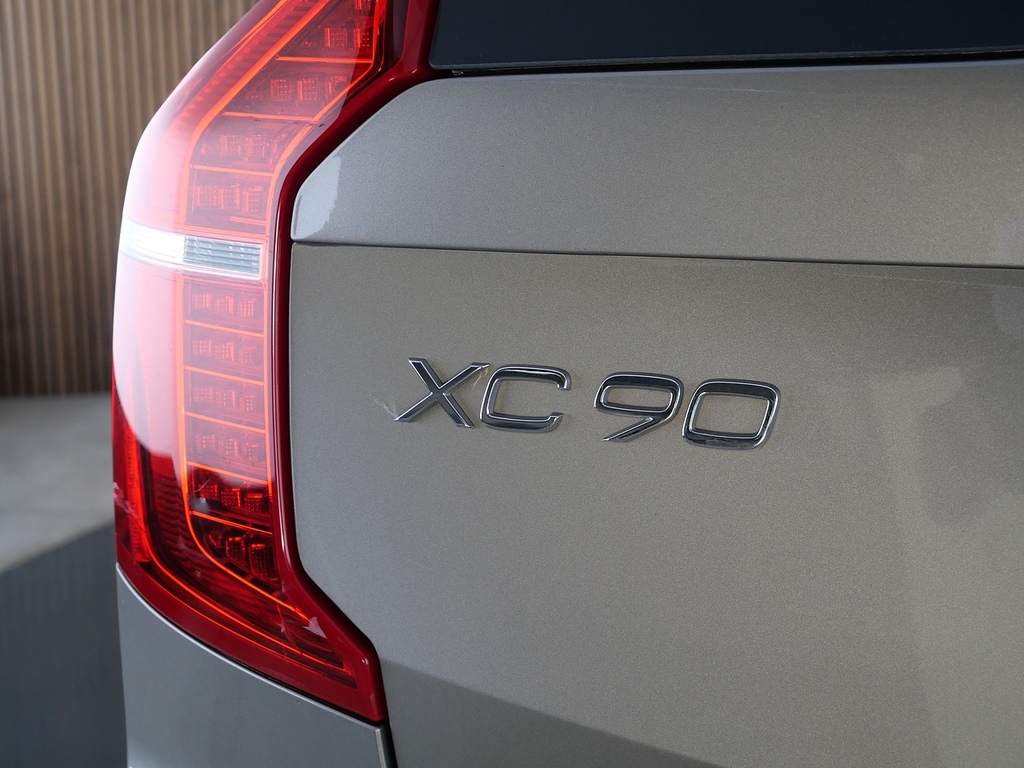 Volvo XC90 T8 Recharge Inscription Pro, Plug-in Hyb21alloys Black #41
