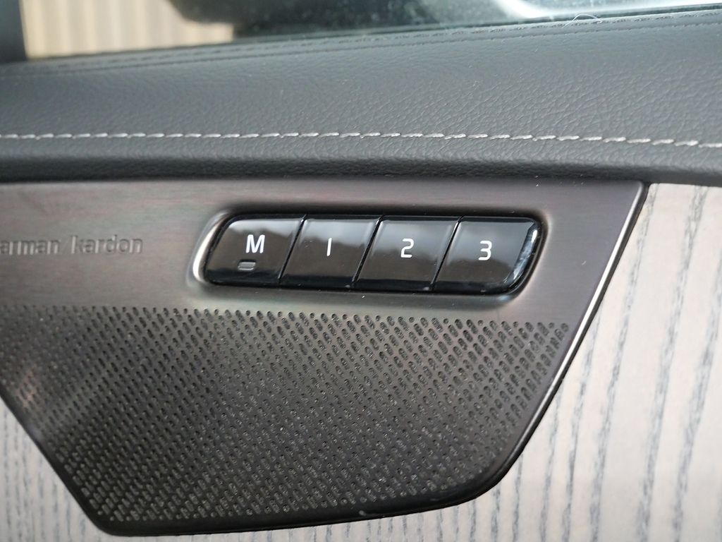Volvo XC90 T8 Recharge Inscription Pro, Plug-in Hyb21alloys Black #38