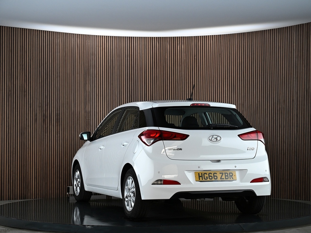 Hyundai I20 1.2 Se Hatchback Euro 6 84 Ps White #6