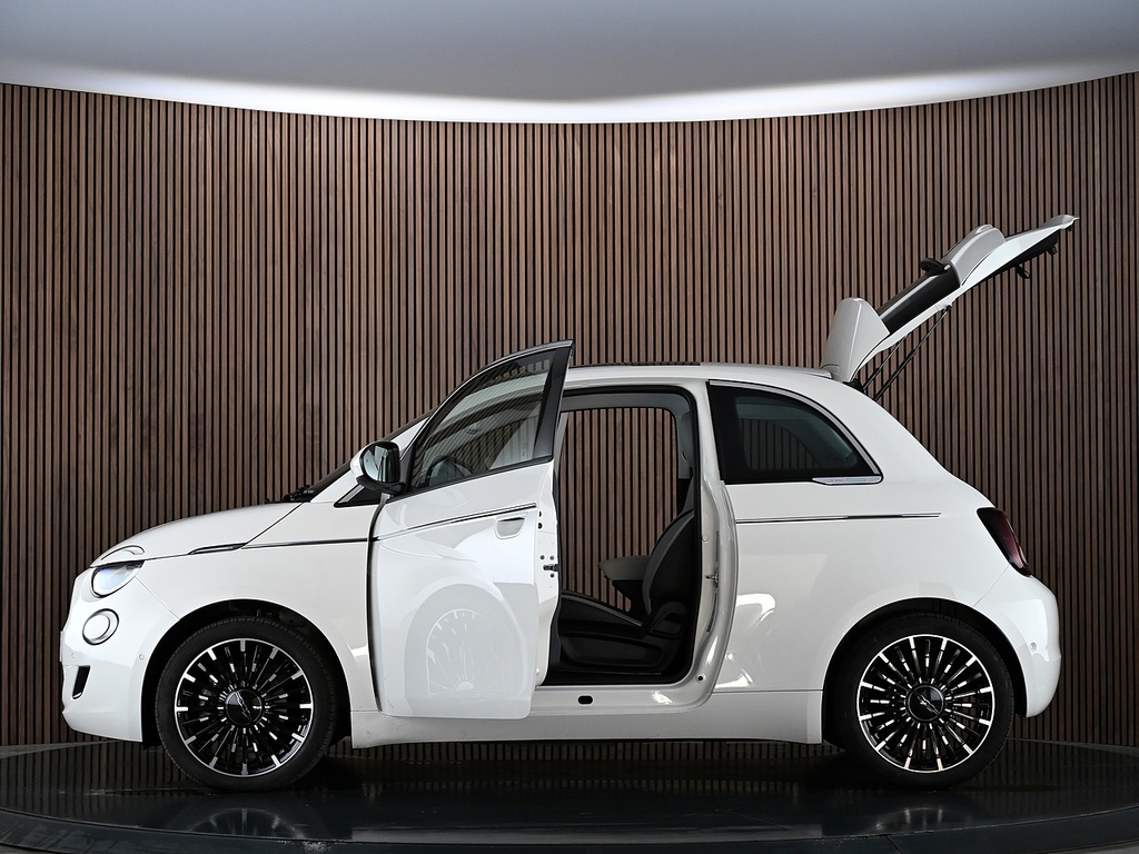 Fiat 500E Standard Gold #19