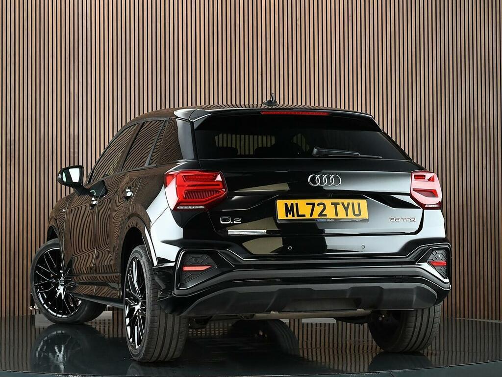Audi Q2 1.5 Tfsi Cod 35 Black Edition Suv S Tro Black #2