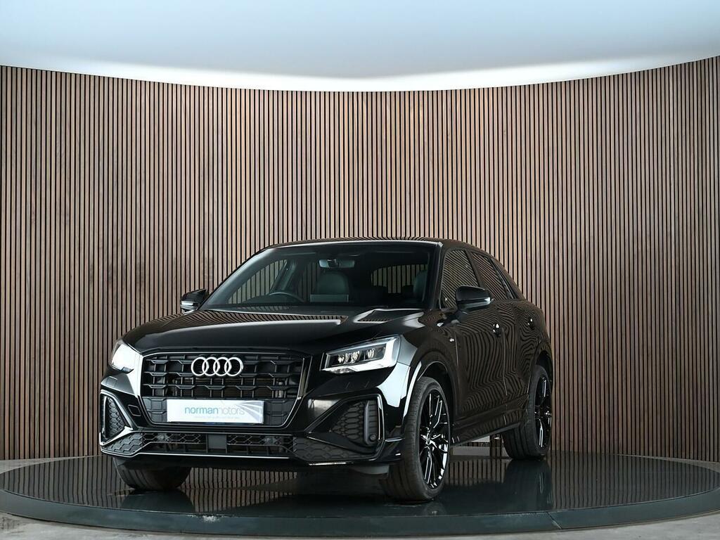 Audi Q2 1.5 Tfsi Cod 35 Black Edition Suv S Tro Black #6