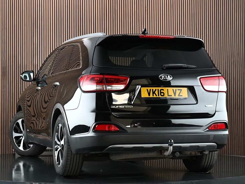 Kia Sorento 2.2 Crdi Kx-3 Suv Awd Euro 6 197 Black #2