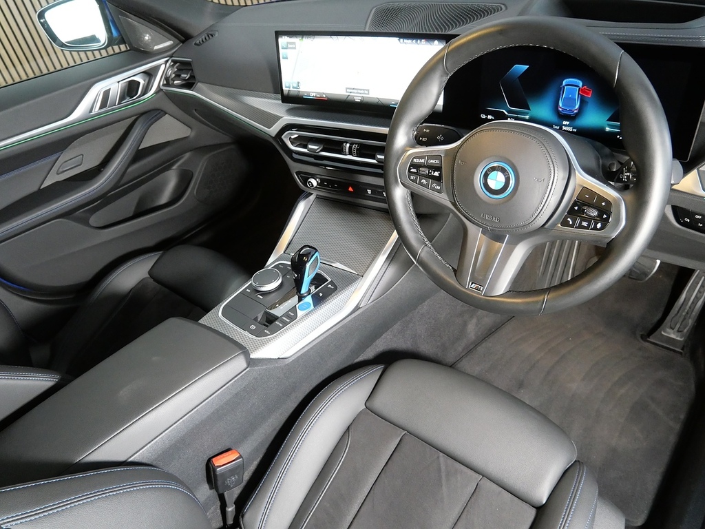 BMW i4 40 83.9Kwh M Sport Gran Coupe Ed Blue #2