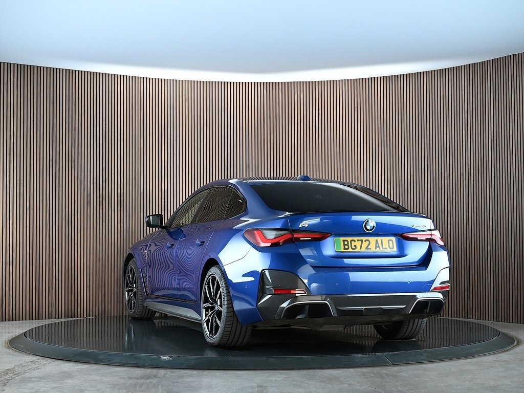 BMW i4 40 83.9Kwh M Sport Gran Coupe Ed Blue #5