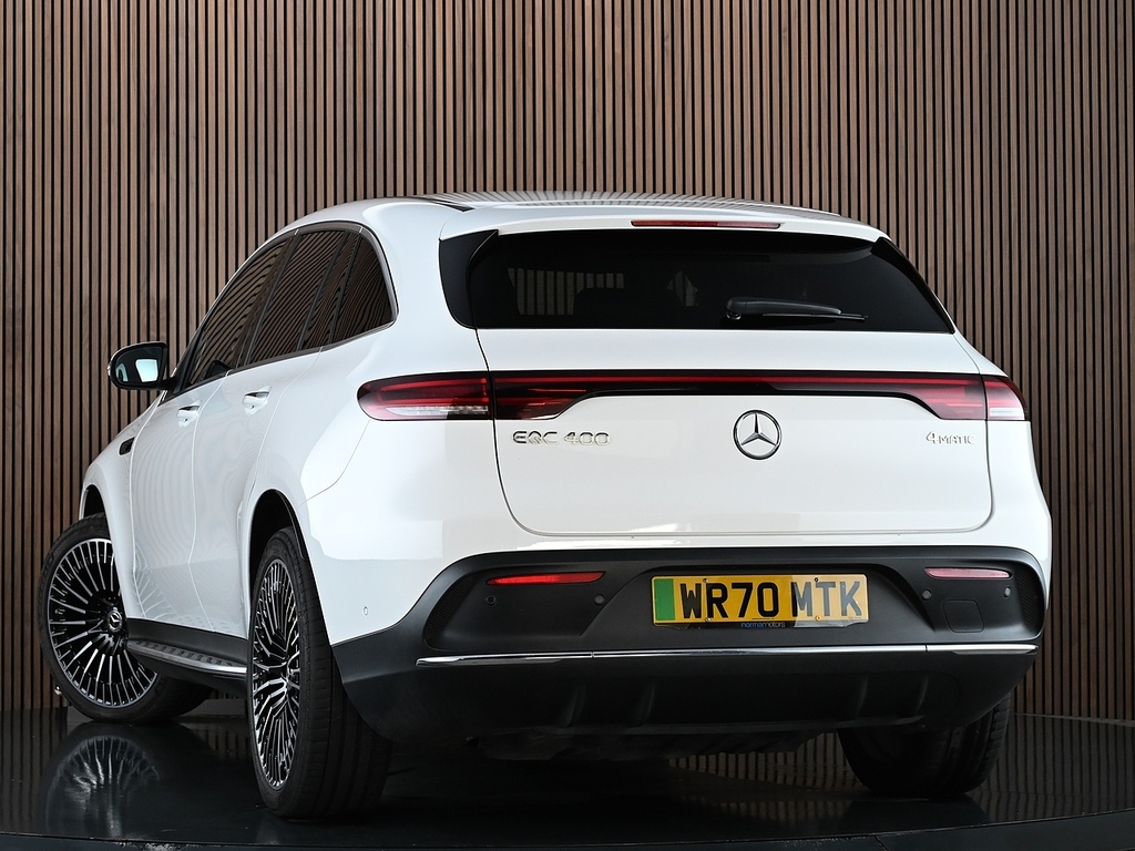 Mercedes-Benz EQC Eqc 400 80Kwh Amg Line Premium Plus Suv Elec White #2