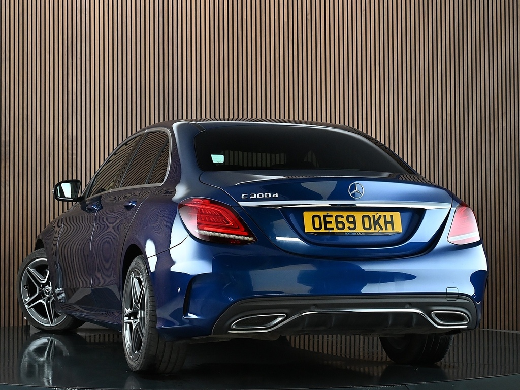Mercedes-Benz C Class 2.0 C300d Amg Line Edition Premium Saloon Di Blue #2