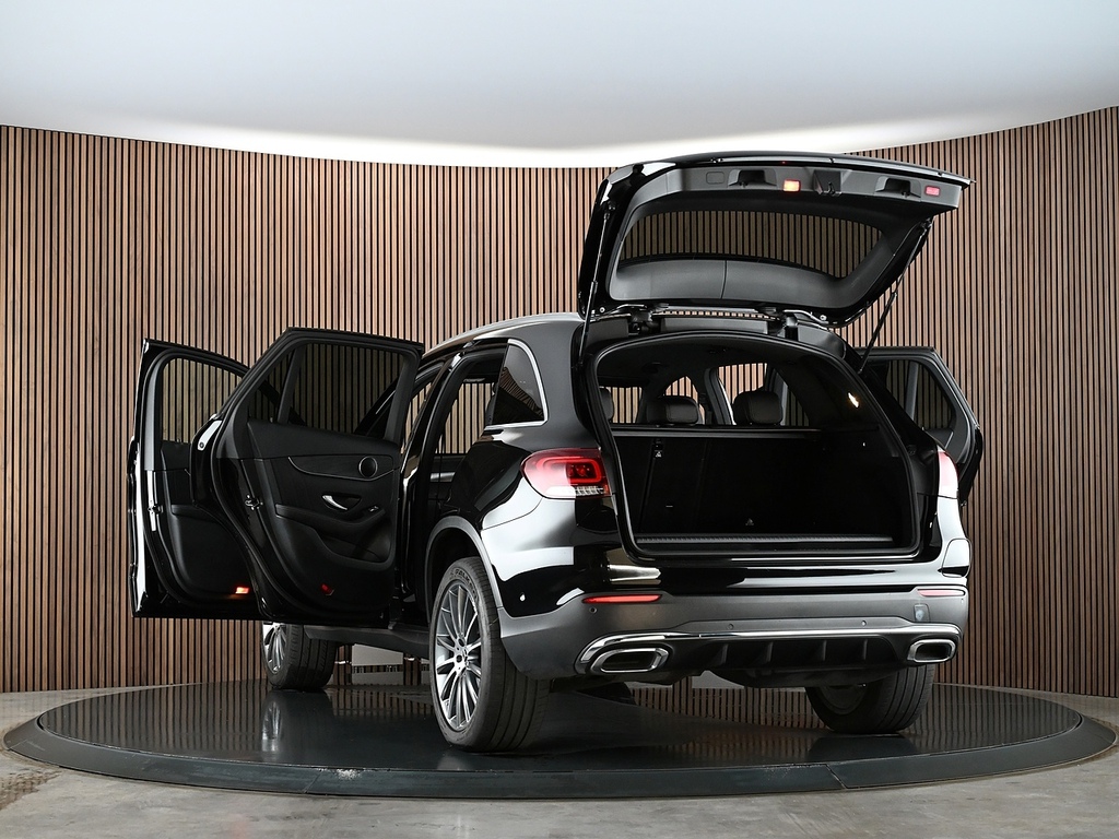 Mercedes-Benz GLC Class  Red #14