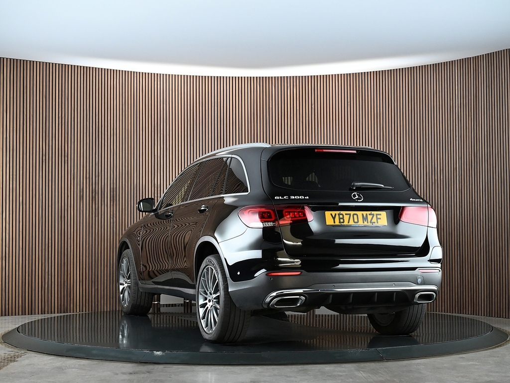 Mercedes-Benz GLC Class  Red #7