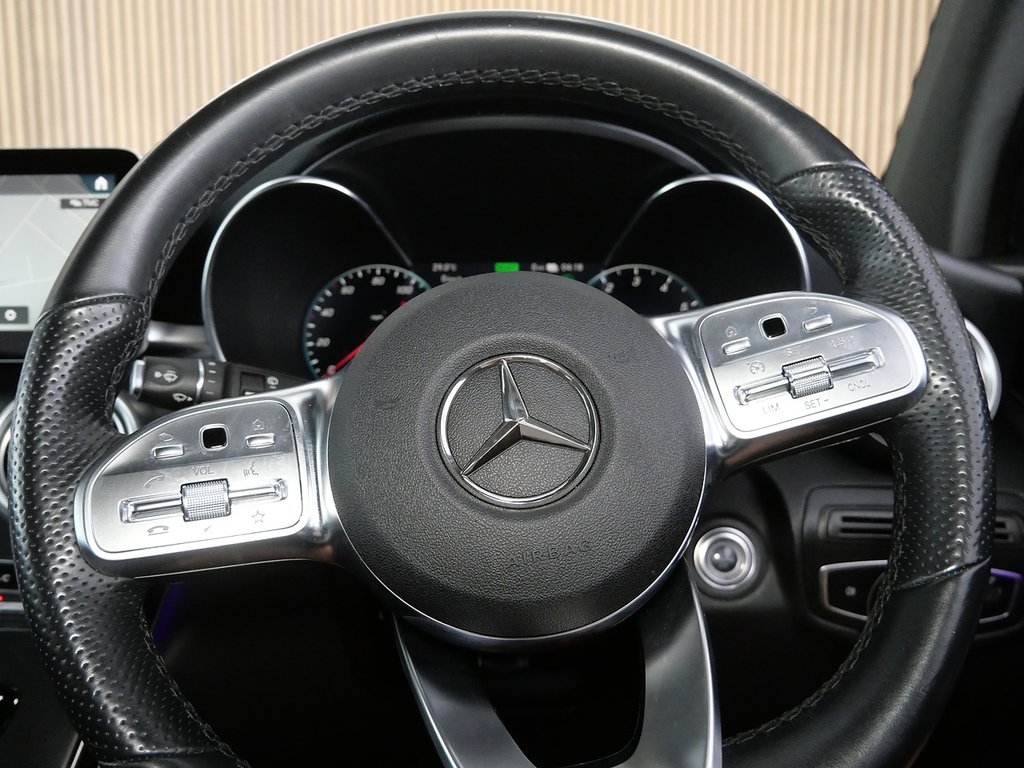 Mercedes-Benz GLC Class  Red #29
