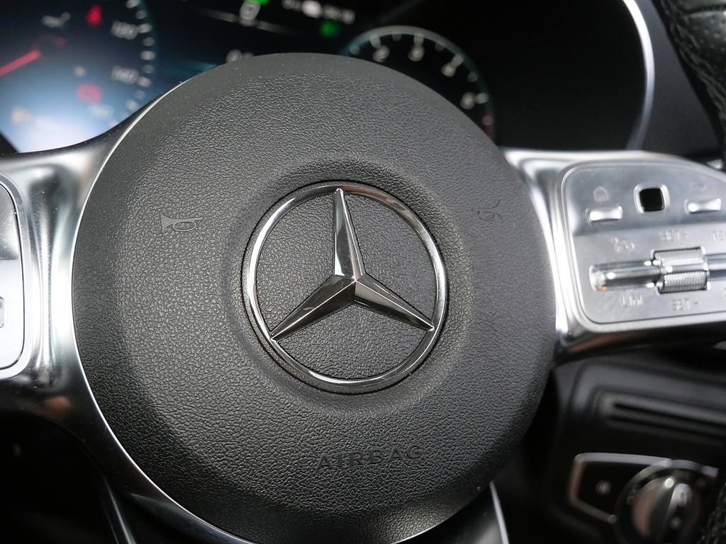 Mercedes-Benz GLC Class  Red #30