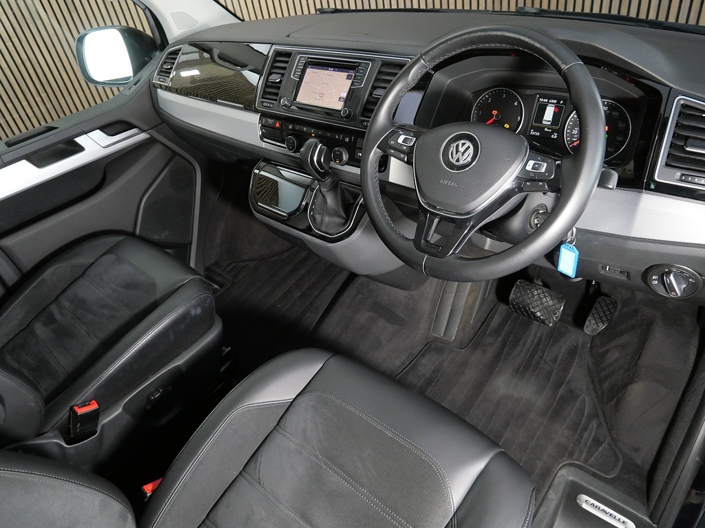 Volkswagen Caravelle 2.0 Bitdi Executive Mpv Dsg Euro 6 Ss Black #3