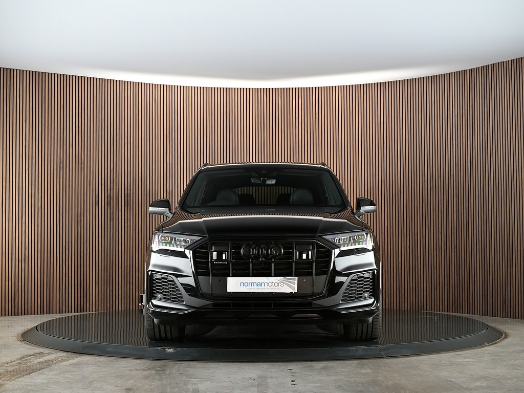 Audi Q7 3.0 Tfsi V6 55 Black Edition Suv Tiptro Black #5