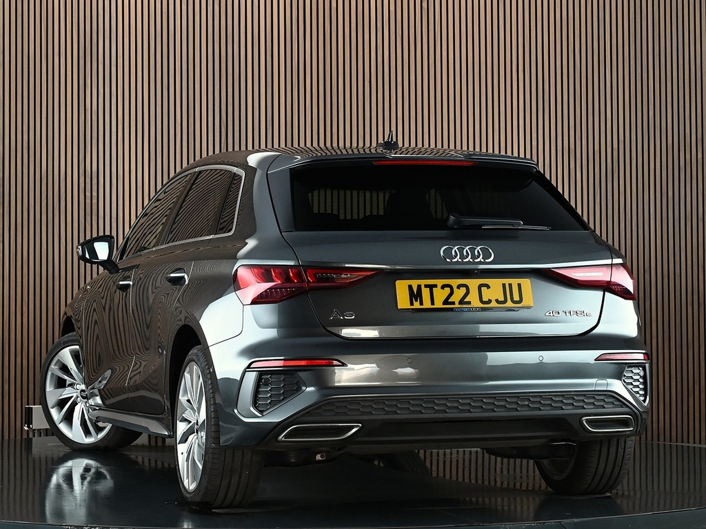 Audi A3 1.4 Tfsie 40 S Line Sportback Plug-in H Grey #2