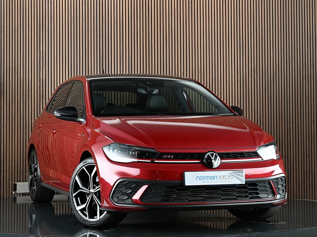 Volkswagen Polo 2.0 Tsi Gti Dsg Euro 6 Ss Red