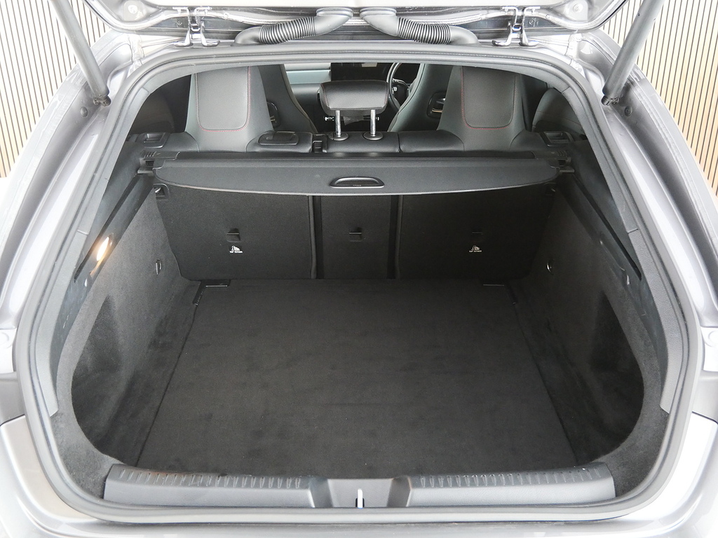 Mercedes-Benz CLA Class Saloon Grey #40