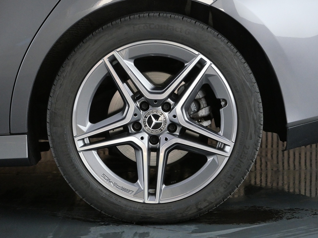 Mercedes-Benz CLA Class Saloon Grey #37