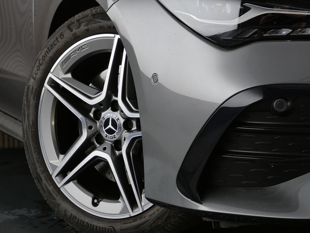 Mercedes-Benz CLA Class Saloon Grey #18