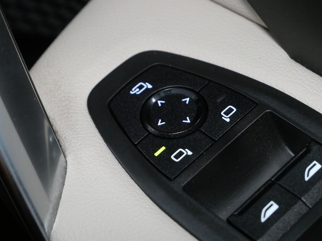 BMW X1 Xdrive 25E Xline Step Black #30