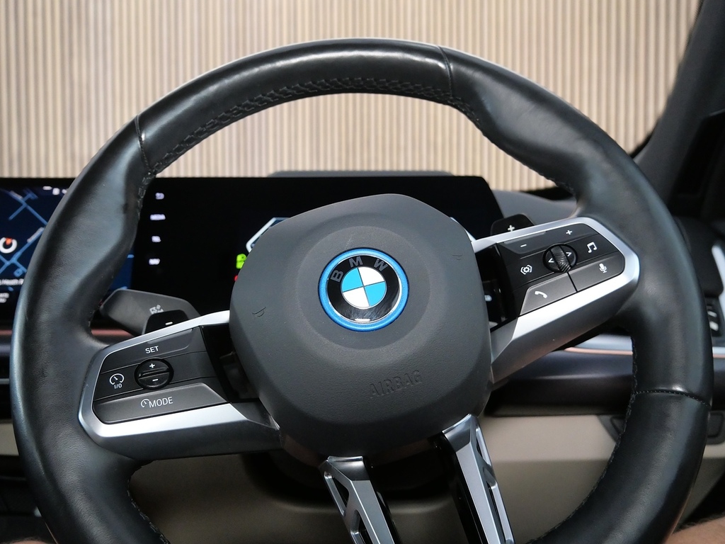 BMW X1 Xdrive 25E Xline Step Black #26