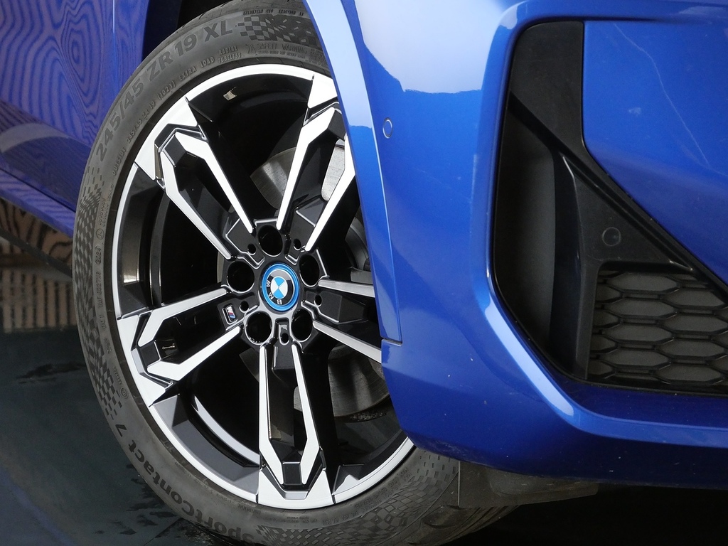 BMW X1 Xdrive 25E Xline Step Black #14