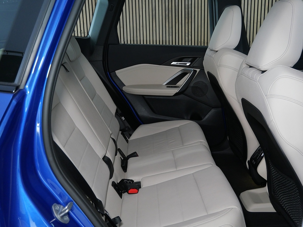 BMW X1 Xdrive 25E Xline Step Black #24