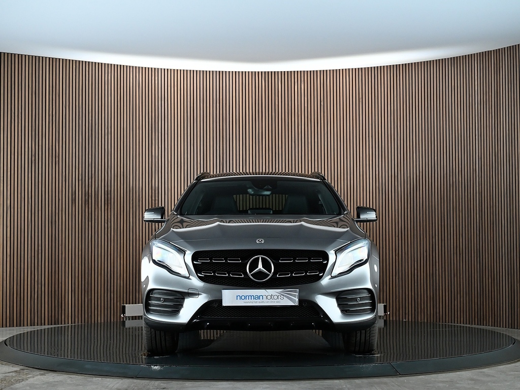 Mercedes-Benz GLA Class 1.6 Gla200 Amg Line Edition Plus Suv Grey #5