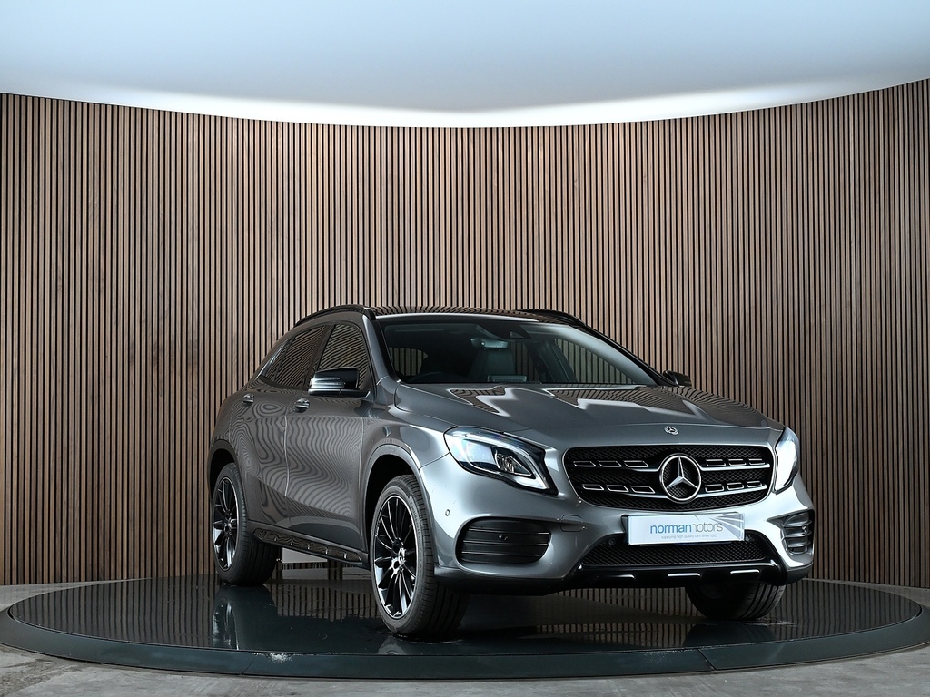 Mercedes-Benz GLA Class 1.6 Gla200 Amg Line Edition Plus Suv Grey #4