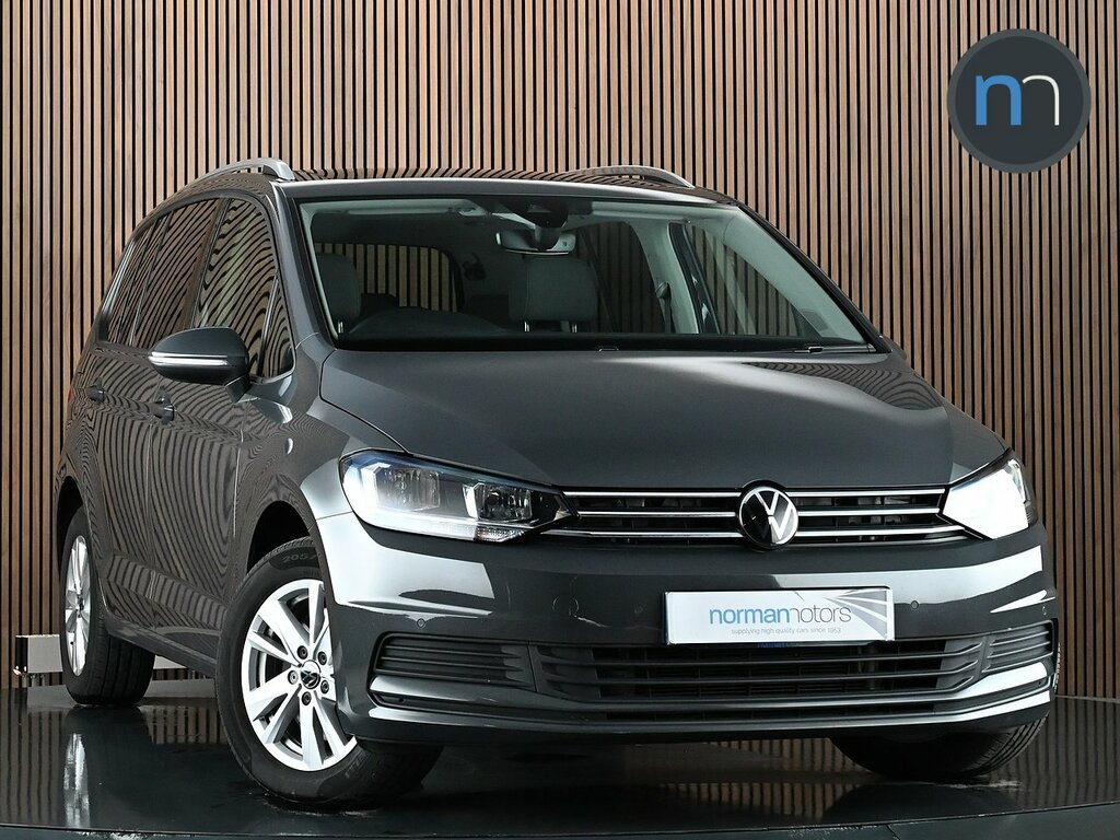 Volkswagen Touran 1.5 Tsi Evo Se Family Mpv Euro 6 Grey