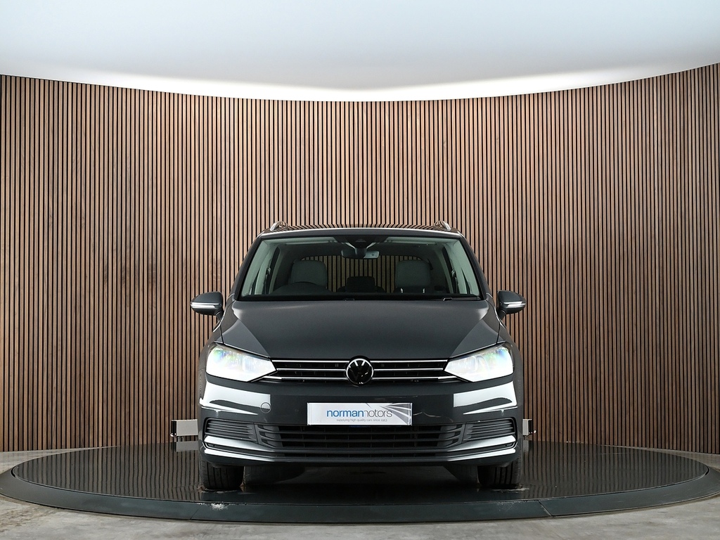 Volkswagen Touran 1.5 Tsi Evo Se Family Mpv Euro 6 Grey #5